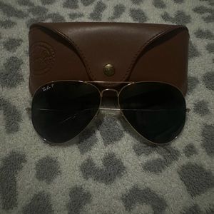 Authentic Ray Ban polarized aviators 🌞